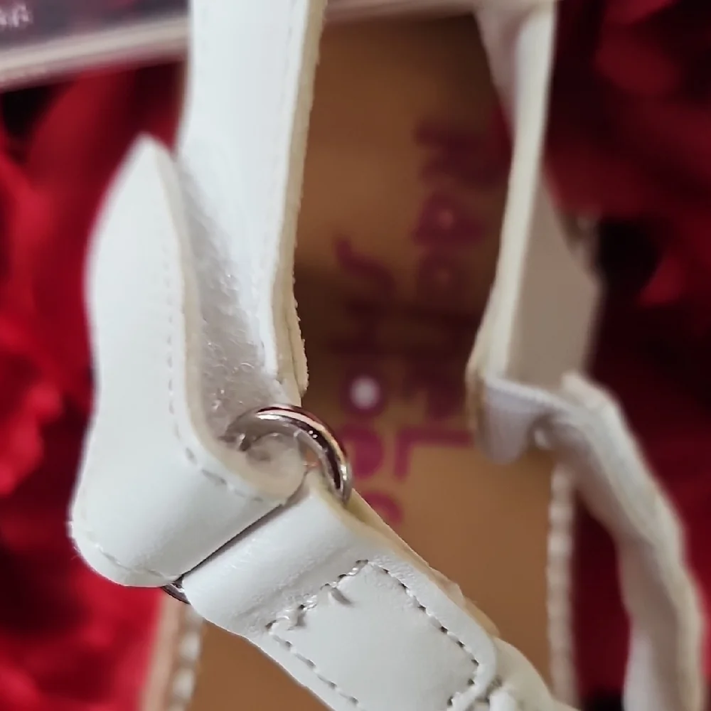 Rachel Shoes NWT Girls White Braided Sandals Velcro Strap Size 12